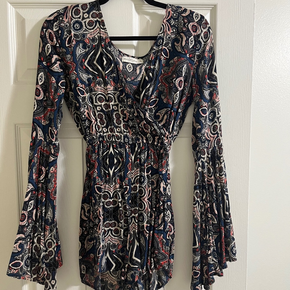 Abercrombie & Fitch long sleeve romper